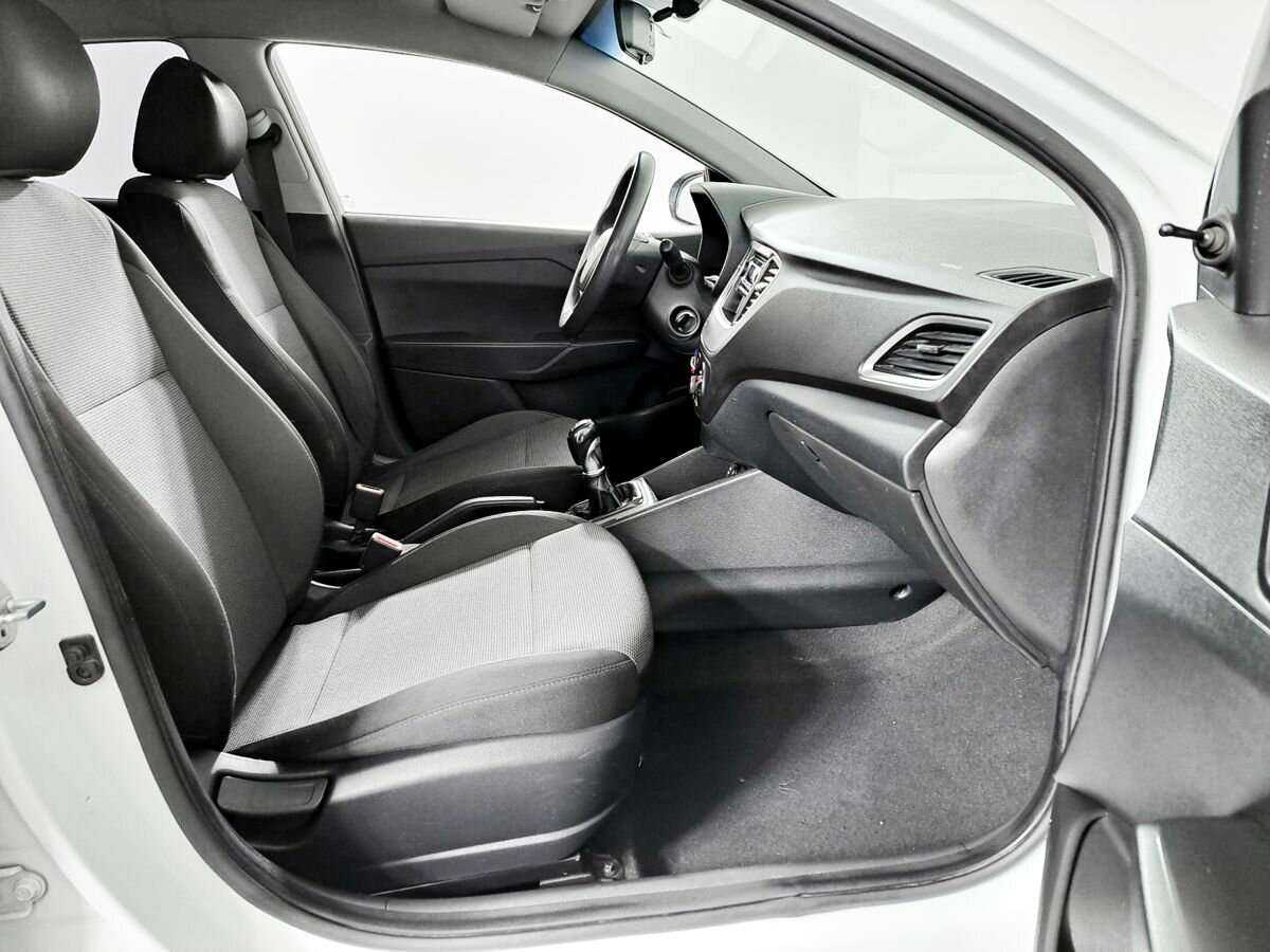 Hyundai Solaris, 2017 Фото №9