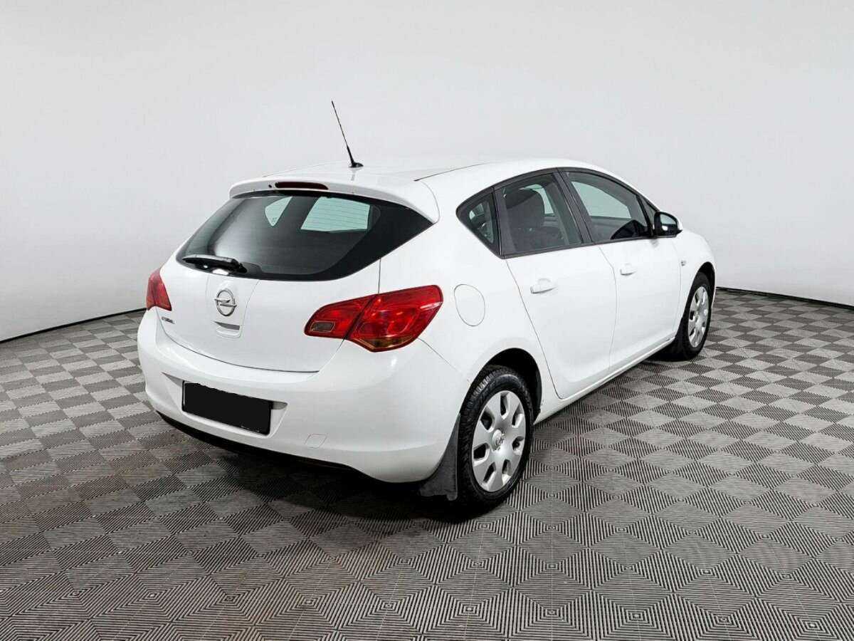 Opel Astra, 2011 - 165 120 км. | Фото №5