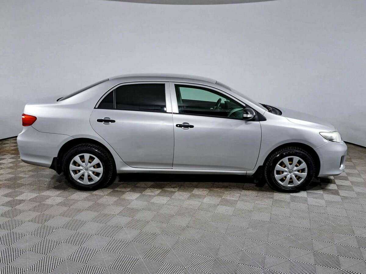 Toyota Corolla, 2010 - 288 000 км. | Фото №4