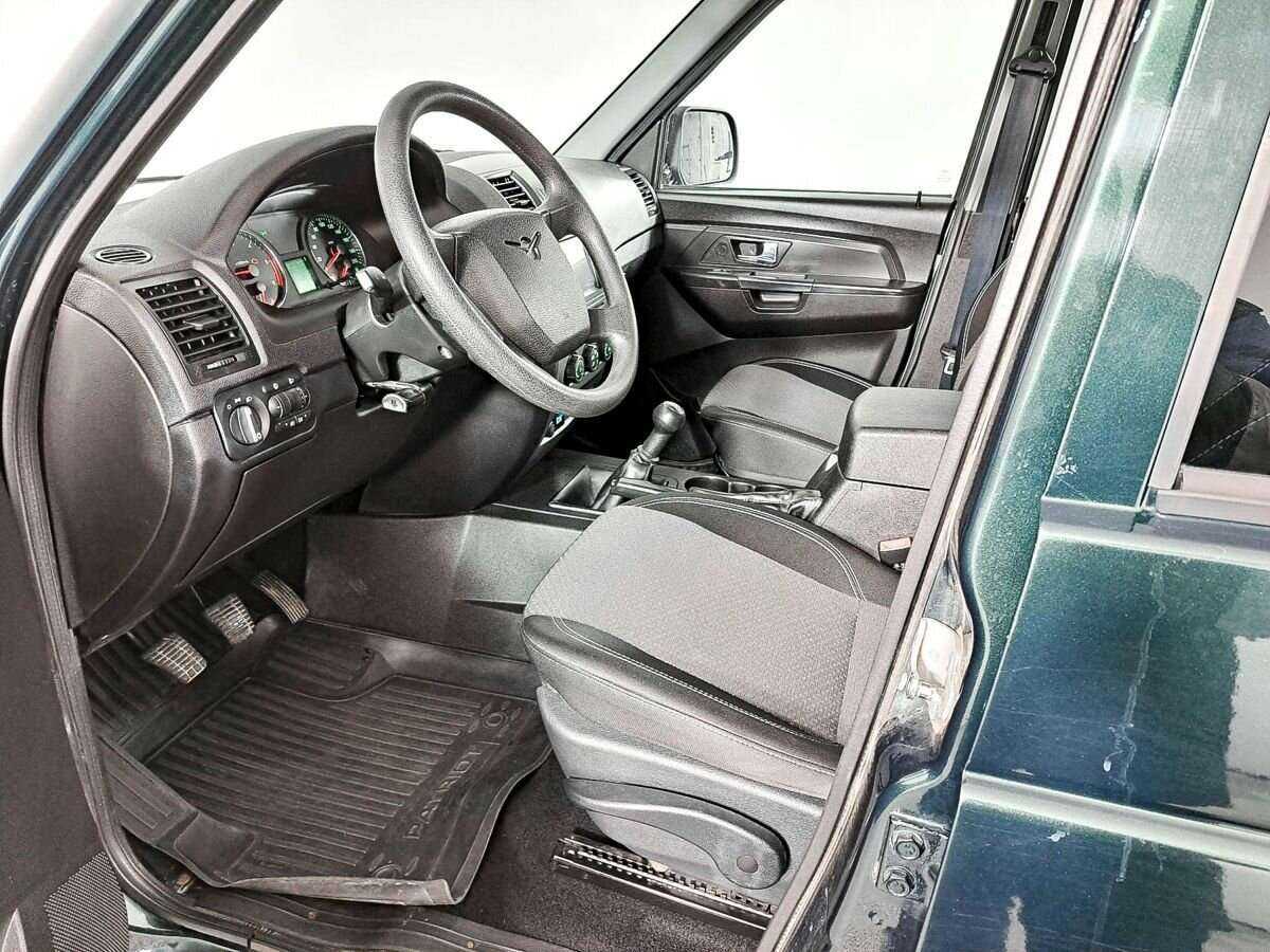 УАЗ Patriot, 2016 Фото №15