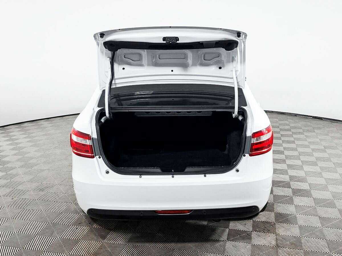 Lada (ВАЗ) Vesta, 2021 - 62 643 км. | Фото №8