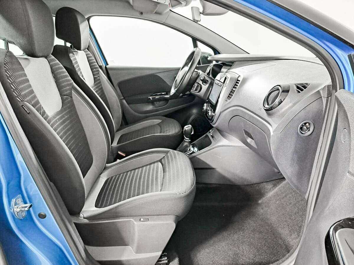 Renault Kaptur, 2017 - 79 000 км. | Фото №8
