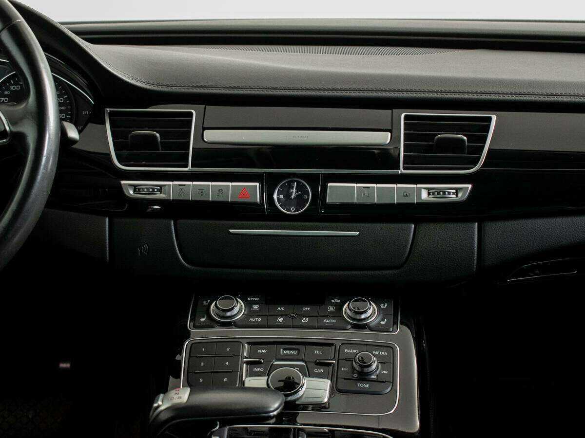 Audi A8 Long, 2016 Фото №9