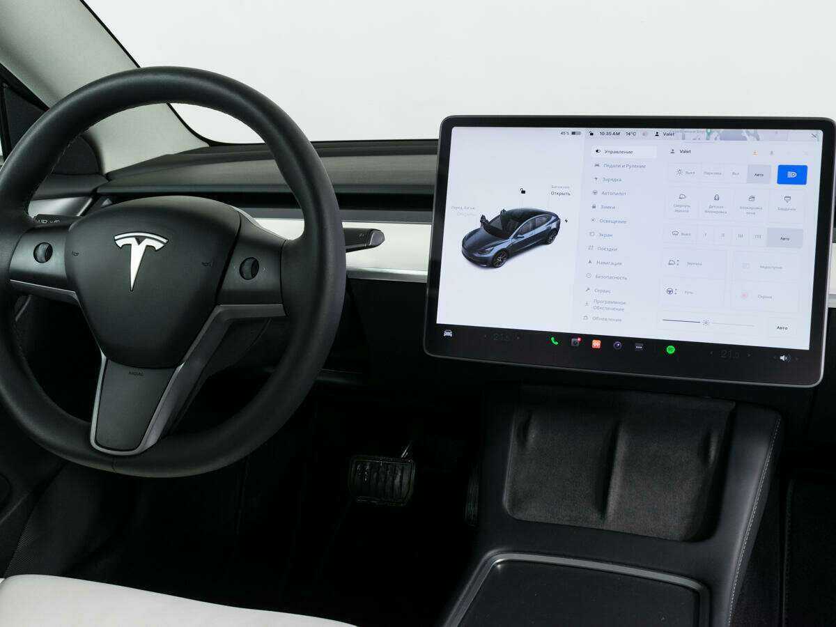 Tesla Model 3 Performance, 2022 Фото №11