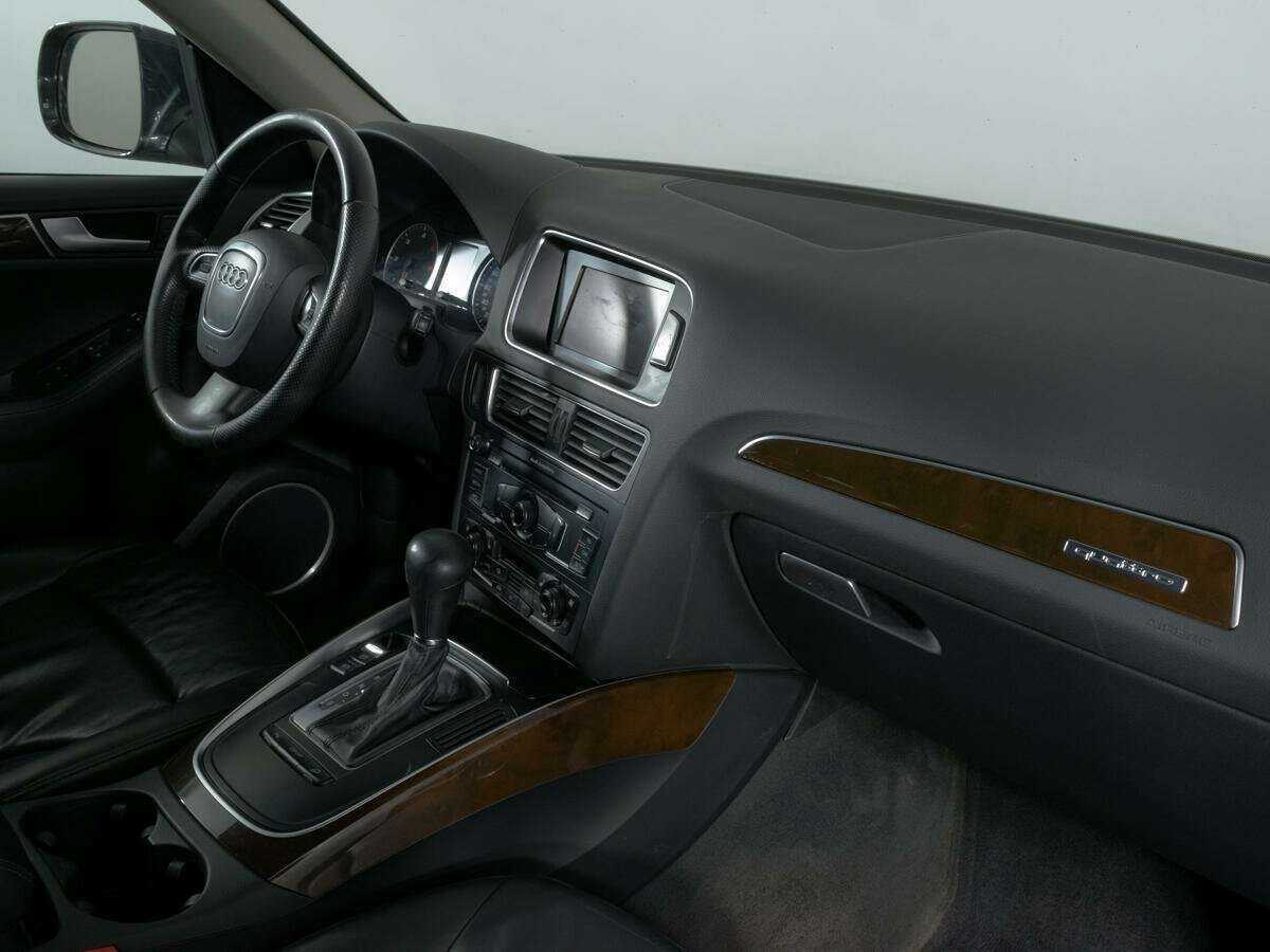 Audi Q5, 2009 Фото №10