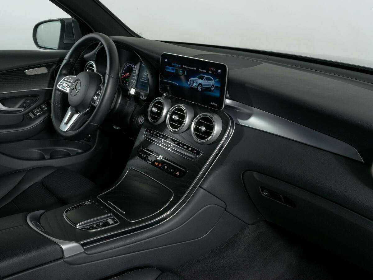 Mercedes-Benz GLC 200, 2021 - 58 825 км. | Фото №7