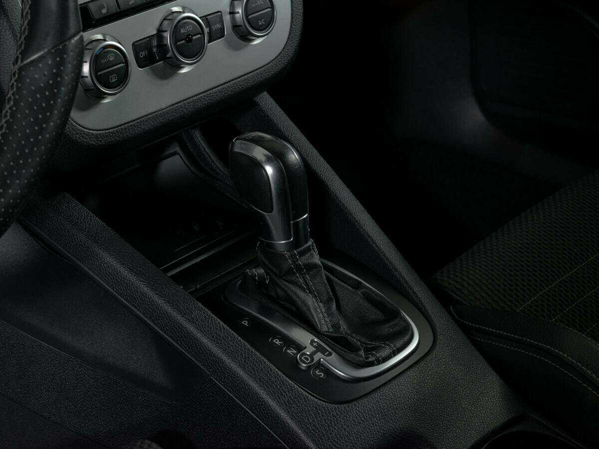 Volkswagen Scirocco, 2013 Фото №16