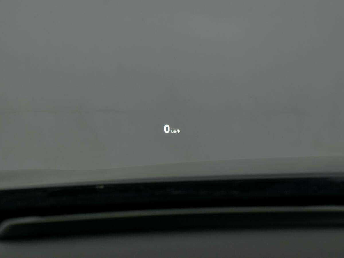 Genesis G90, 2017 Фото №28