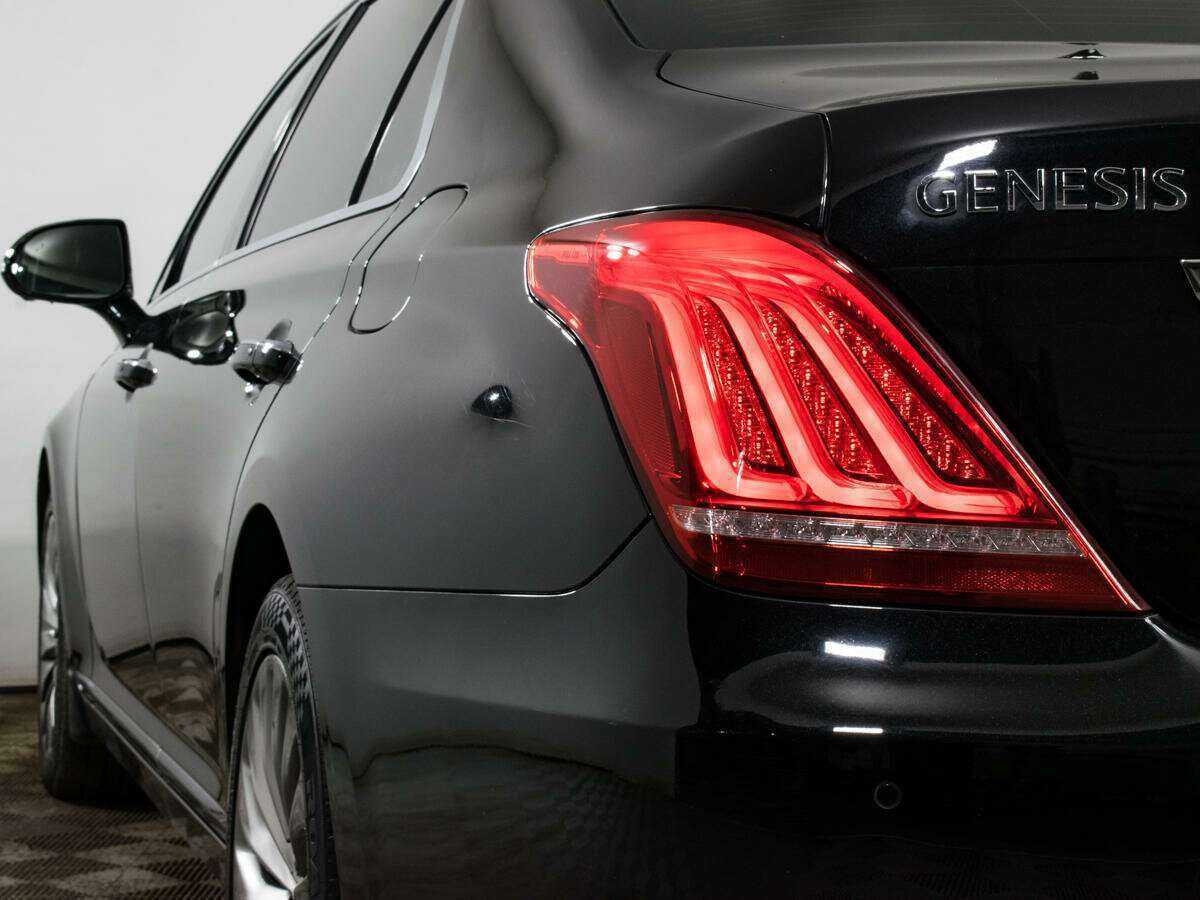Genesis G90, 2017 Фото №29