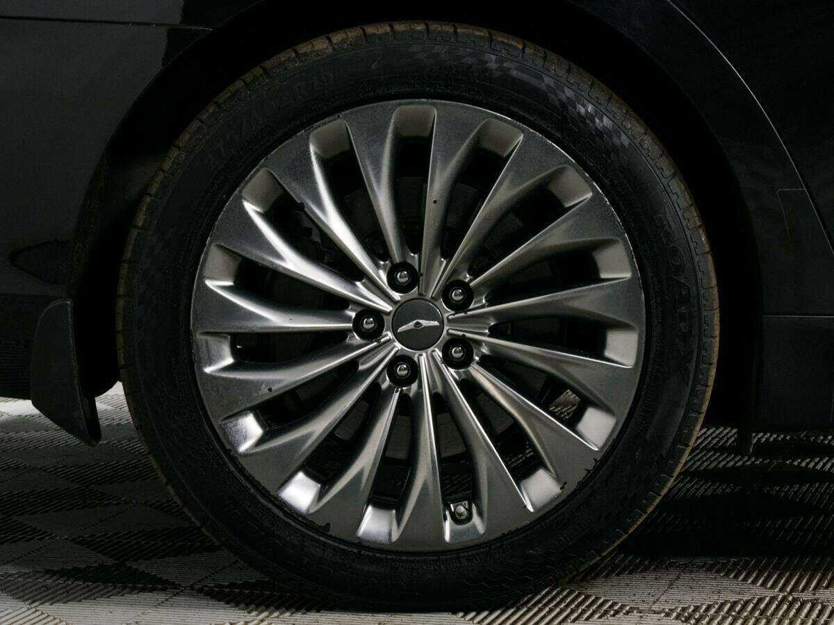 Genesis G90, 2017 Фото №31