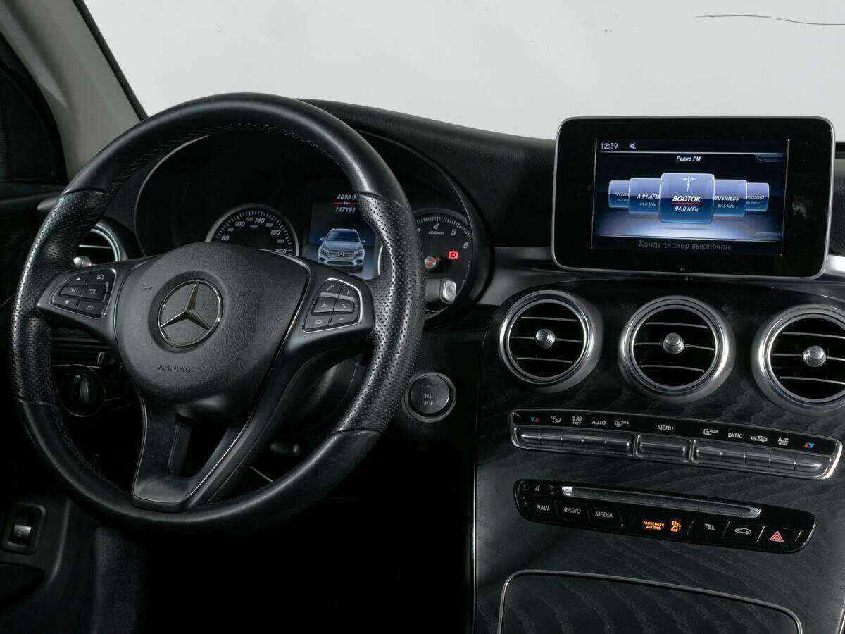 Mercedes-Benz GLC 250, 2019 Фото №11