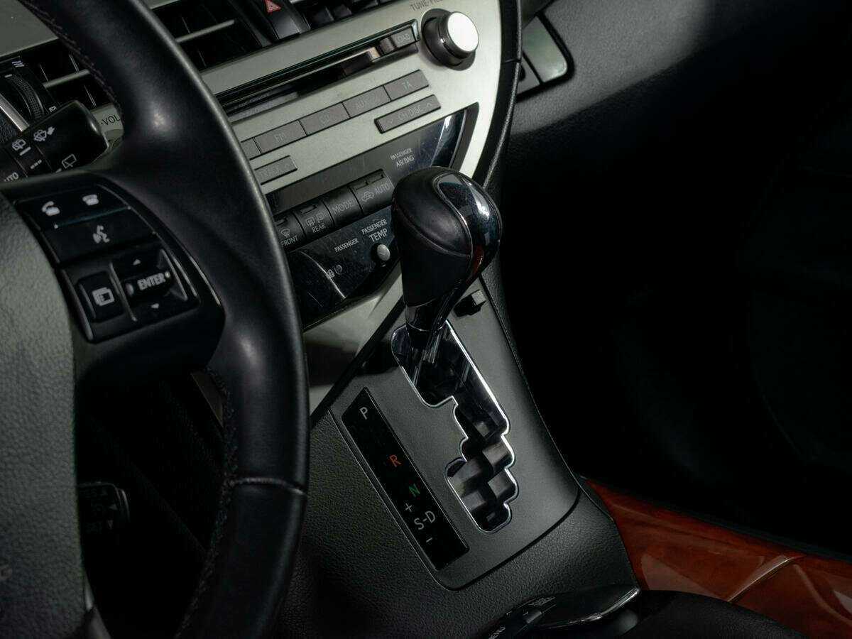Lexus RX 350, 2010 Фото №17