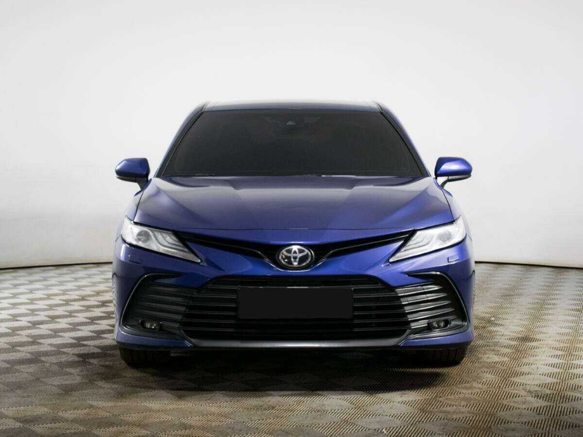 Toyota Camry, 2021 - 41 225 км. | Фото №2