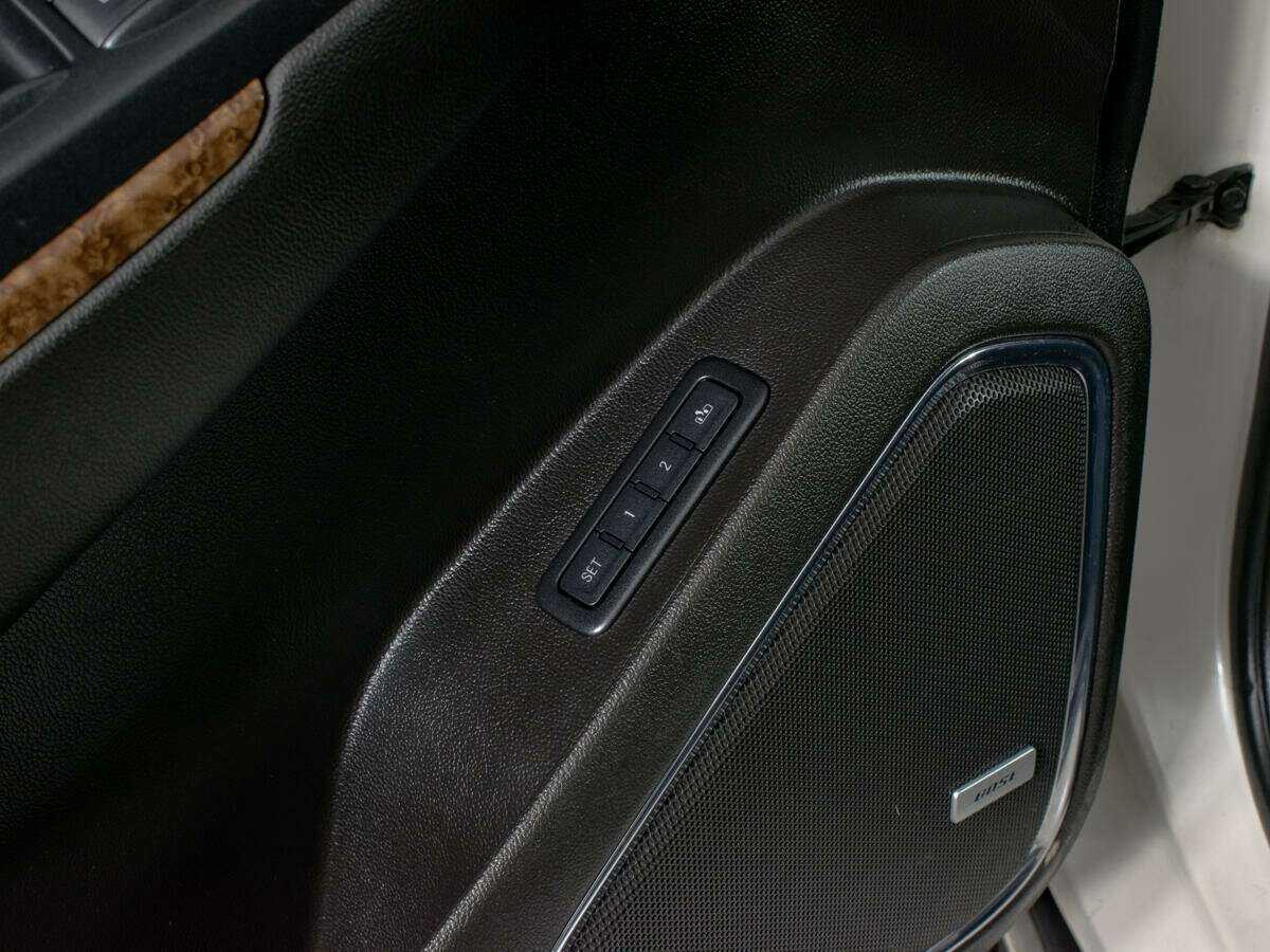 Chevrolet Tahoe, 2016 Фото №28