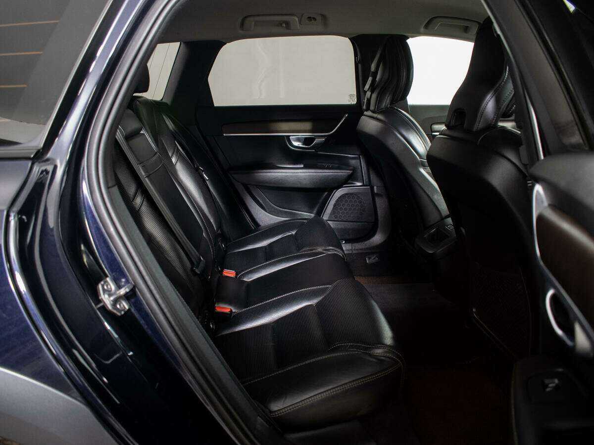 Volvo V90 Cross Country, 2018 Фото №10