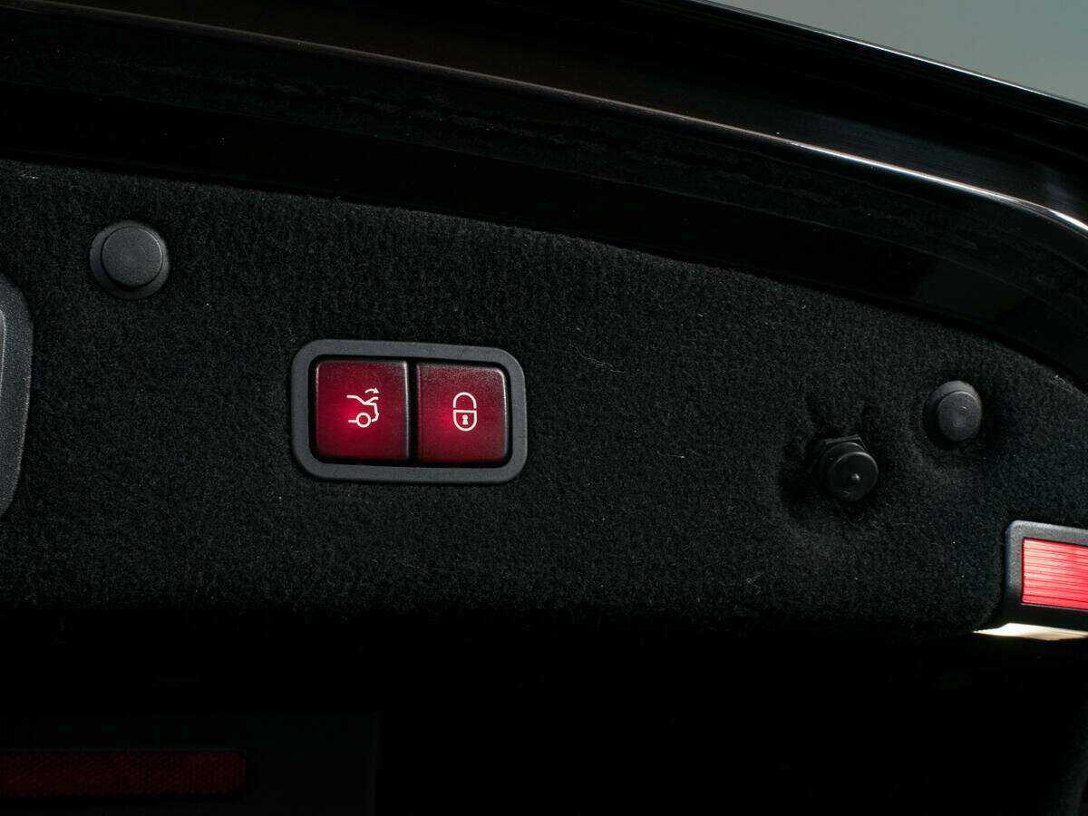 Mercedes-Benz S-Класс AMG 63 AMG, 2015 - 94 700 км. | Фото №8