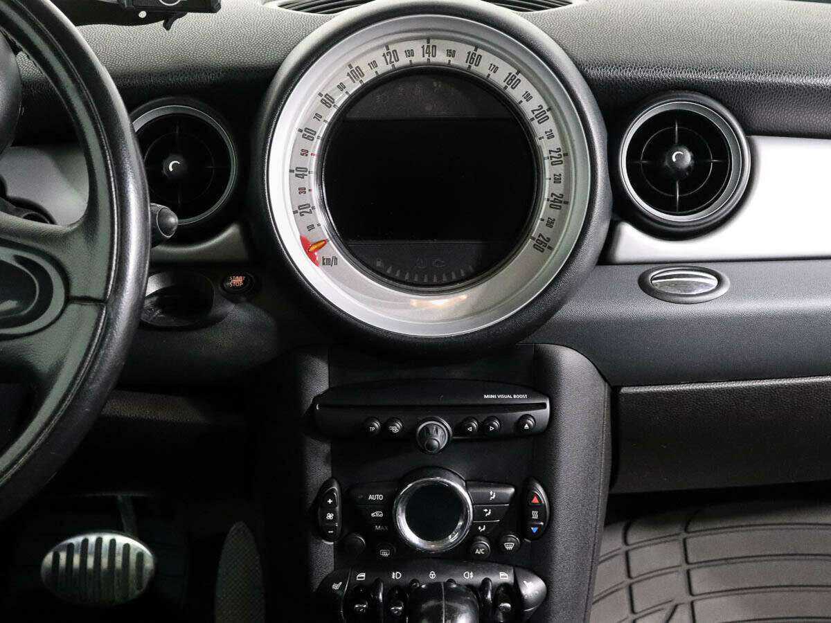 Mini Clubman Cooper, 2012 Фото №12