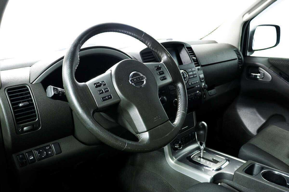 Nissan Pathfinder, 2011 Фото №14