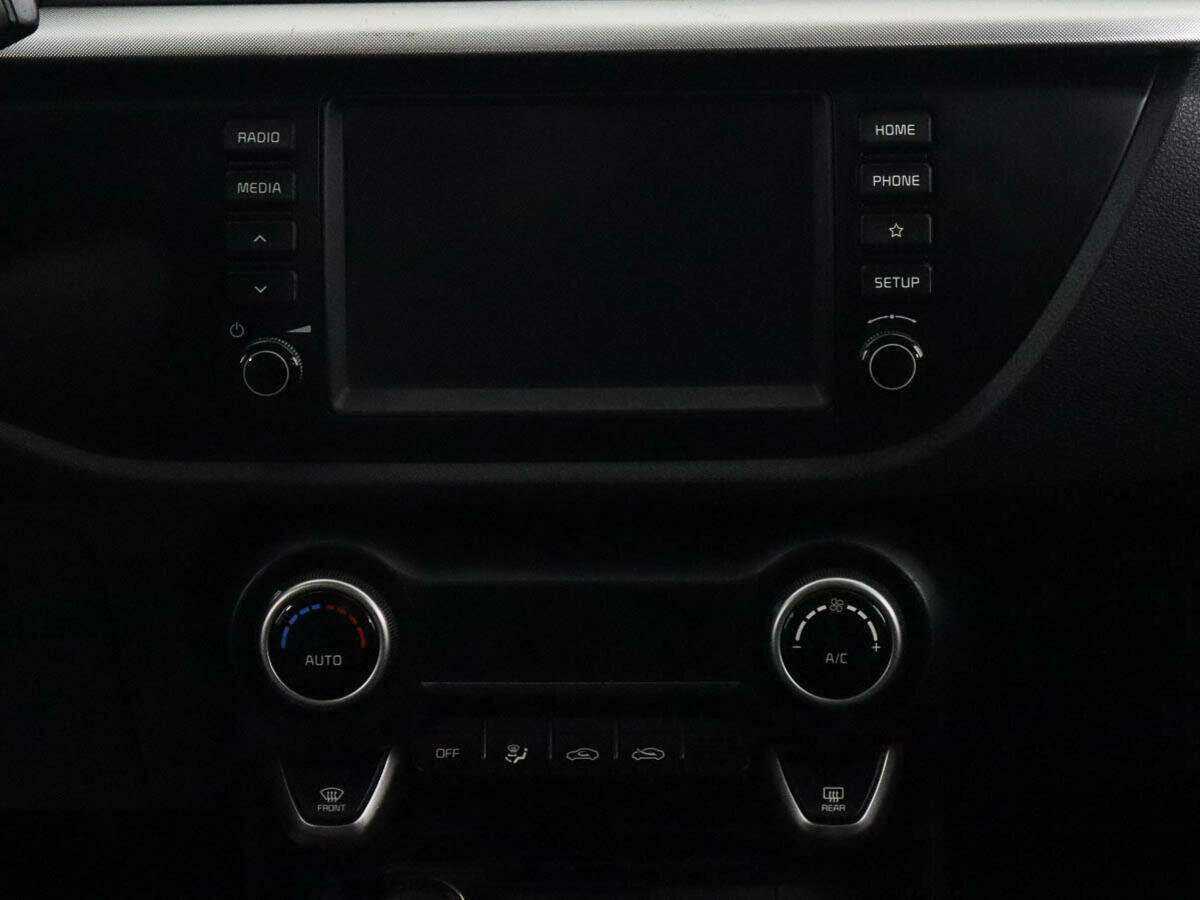 Kia Rio X-Line, 2019 Фото №12