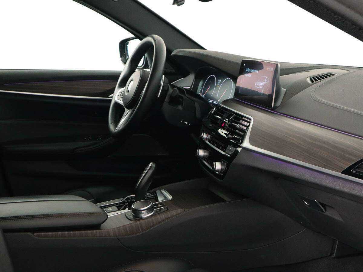BMW 5 серии 530d xDrive, 2018 - 87 893 км. | Фото №7