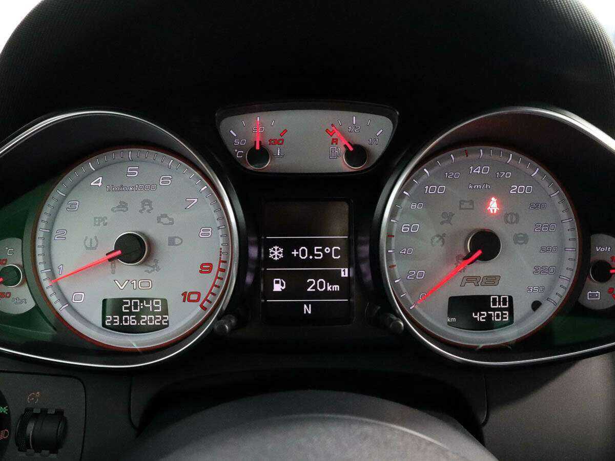 Audi R8 V10, 2012 - 42 672 км. | Фото №8