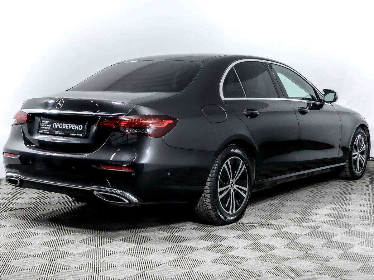 Mercedes-Benz E-Класс 220 d, 2022 - 6 296 км. | Фото №4