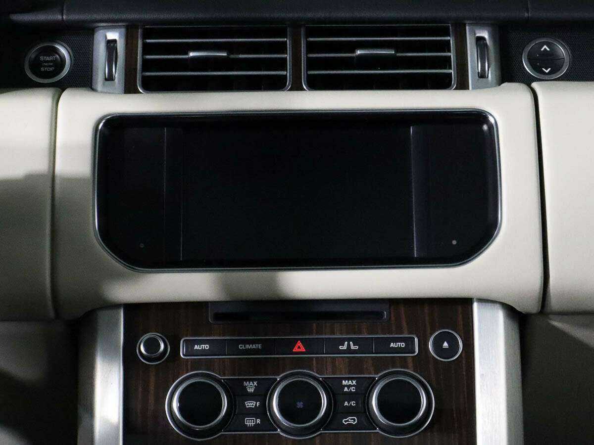 Land Rover Range Rover Long, 2016 - 106 988 км. | Фото №8