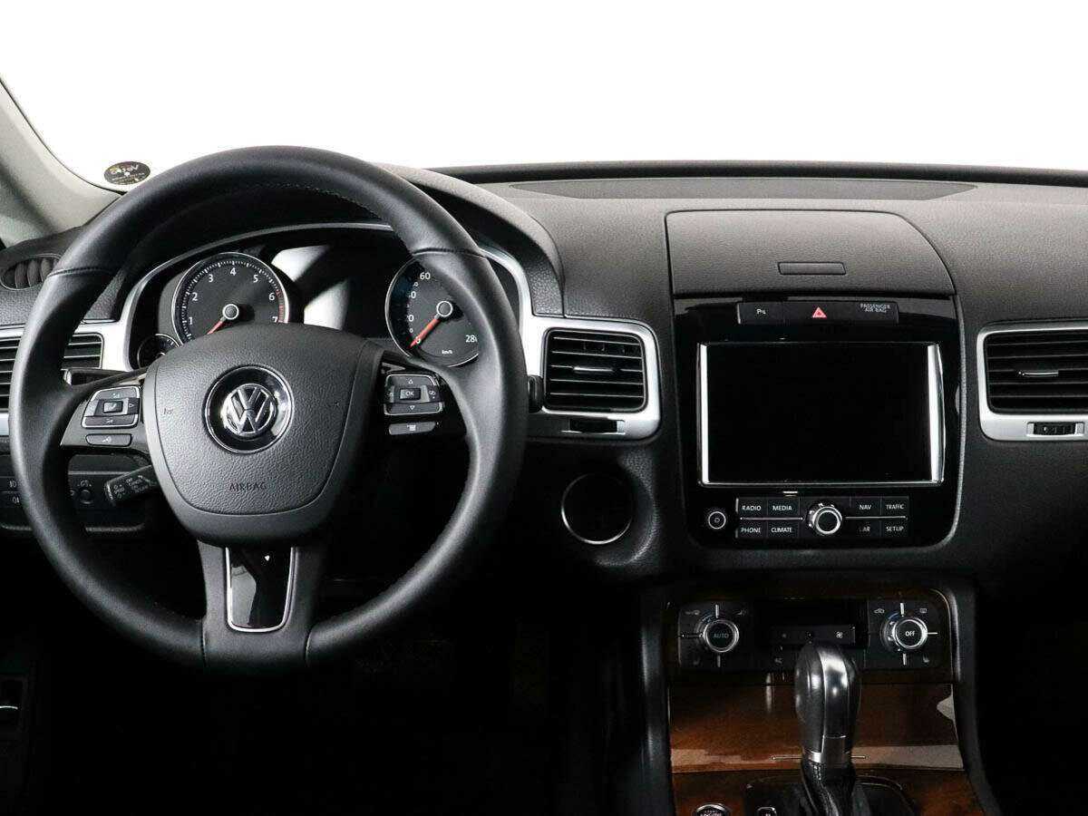 Volkswagen Touareg, 2010 Фото №9