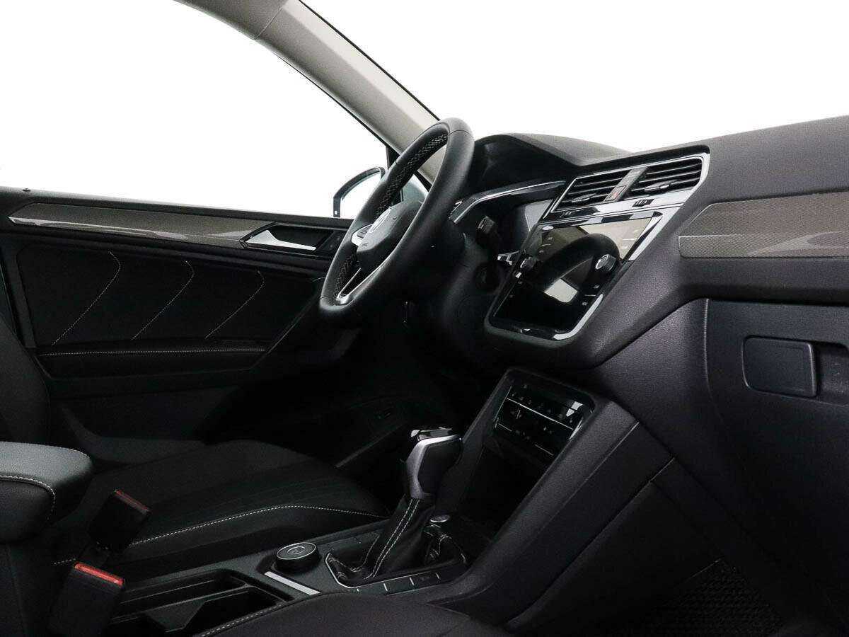 Volkswagen Tiguan, 2022 Фото №6