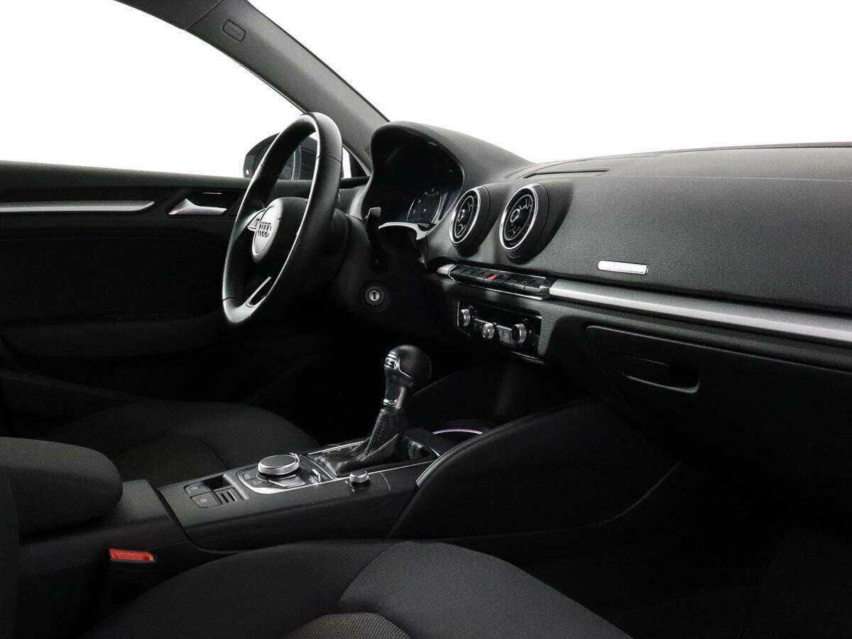Audi A3, 2019 Фото №7