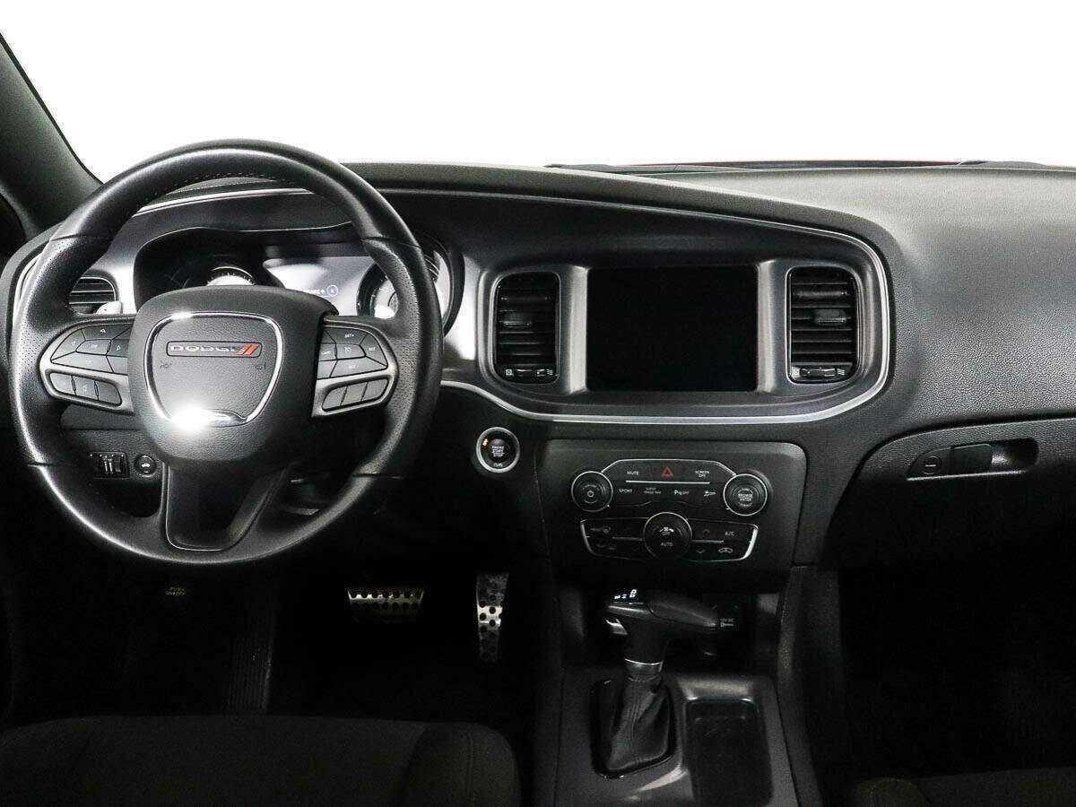 Dodge Charger, 2021 Фото №9