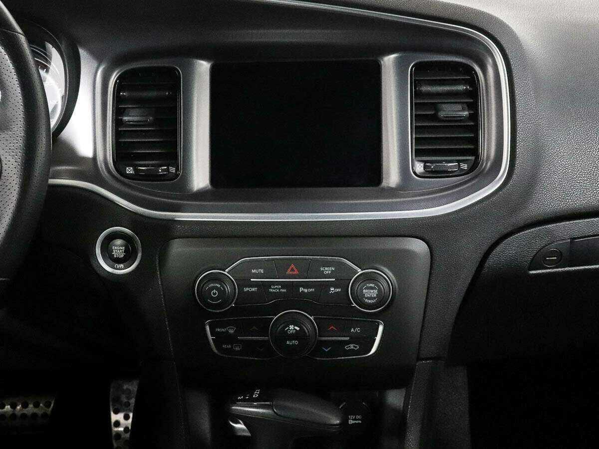 Dodge Charger, 2021 Фото №10