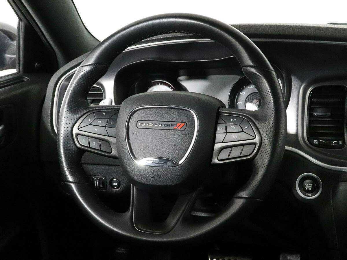 Dodge Charger, 2021 Фото №11