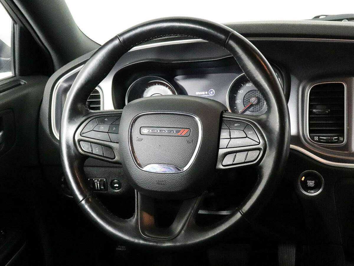 Dodge Charger, 2020 Фото №12