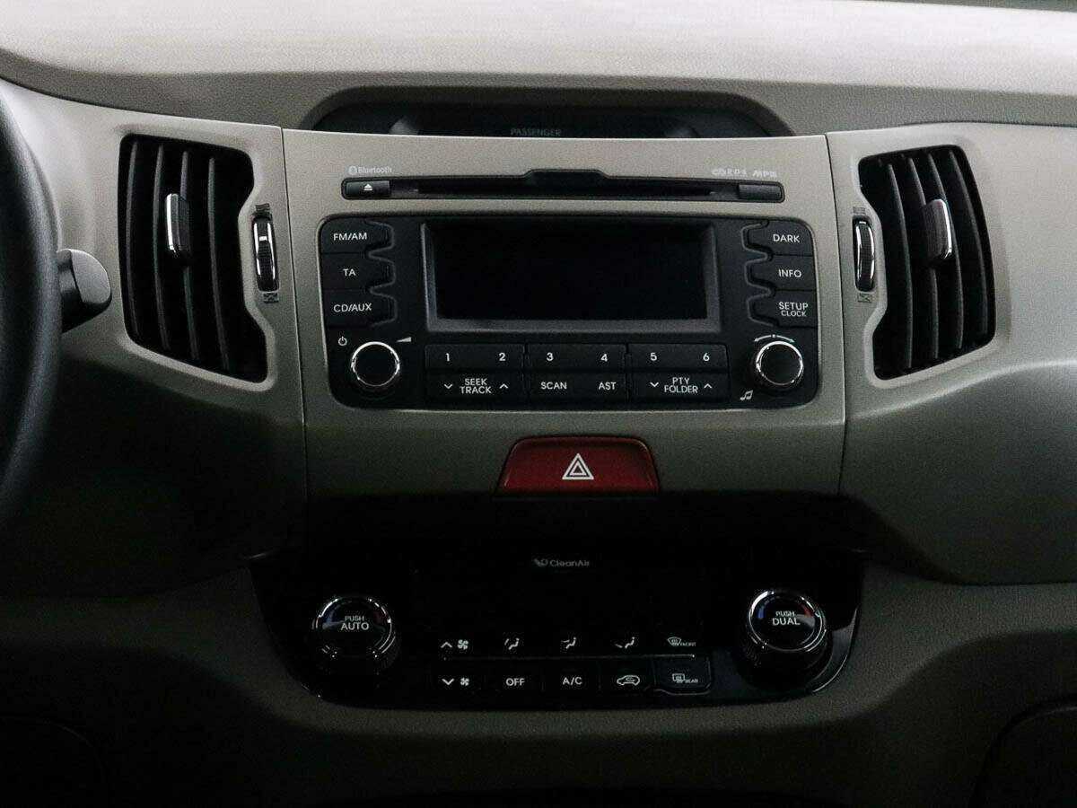 Kia Sportage, 2010 Фото №11