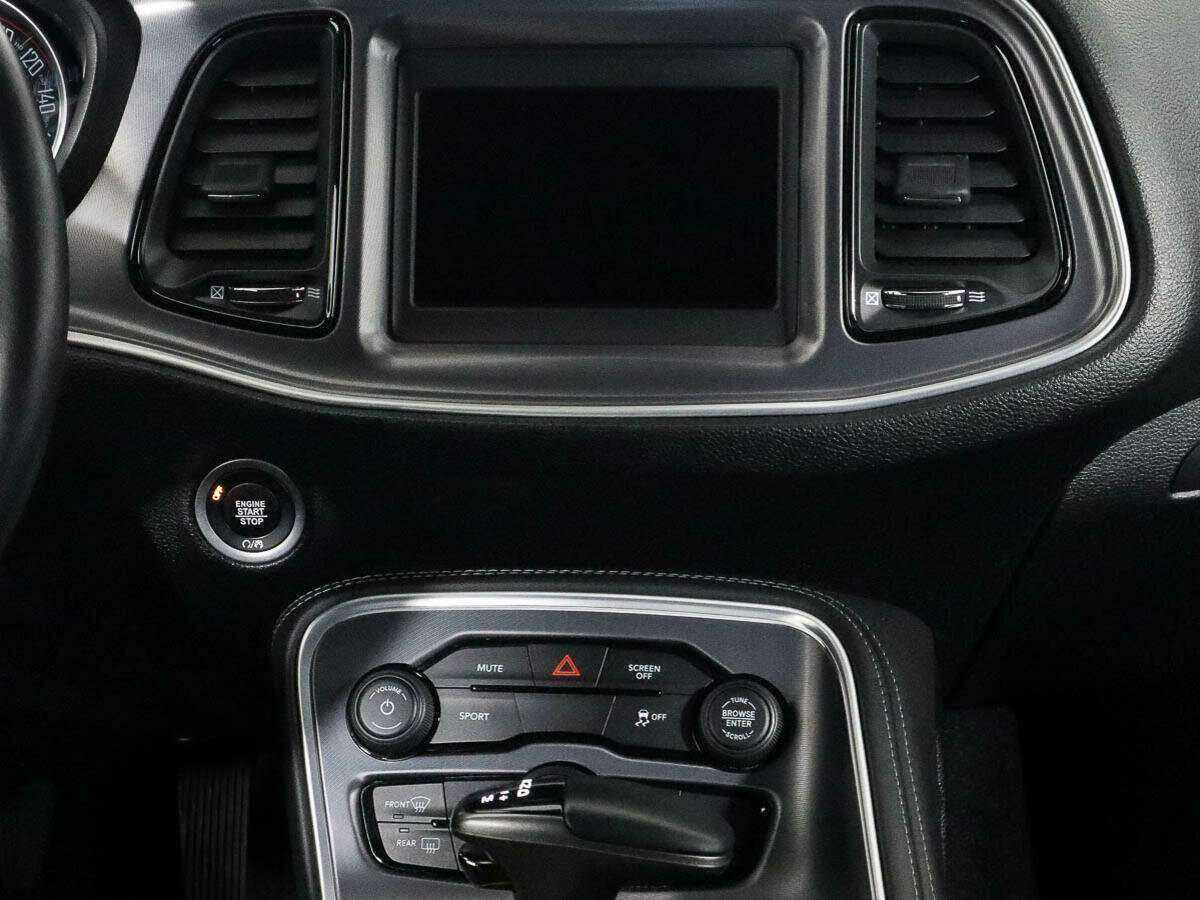 Dodge Challenger, 2019 Фото №11