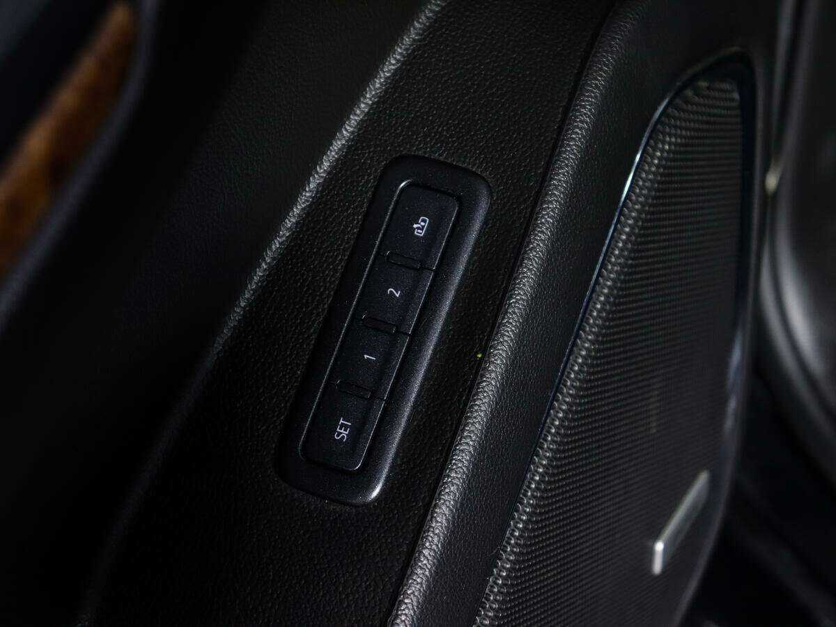 Chevrolet Tahoe, 2020 Фото №18