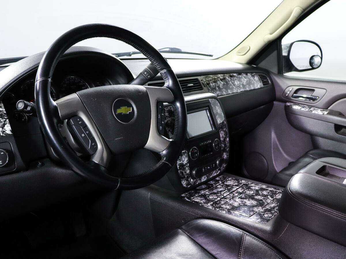 Chevrolet Tahoe 6AT, 2013 Фото №12