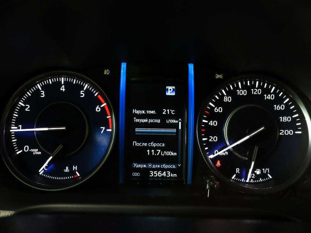 Toyota Fortuner, 2021 Фото №9
