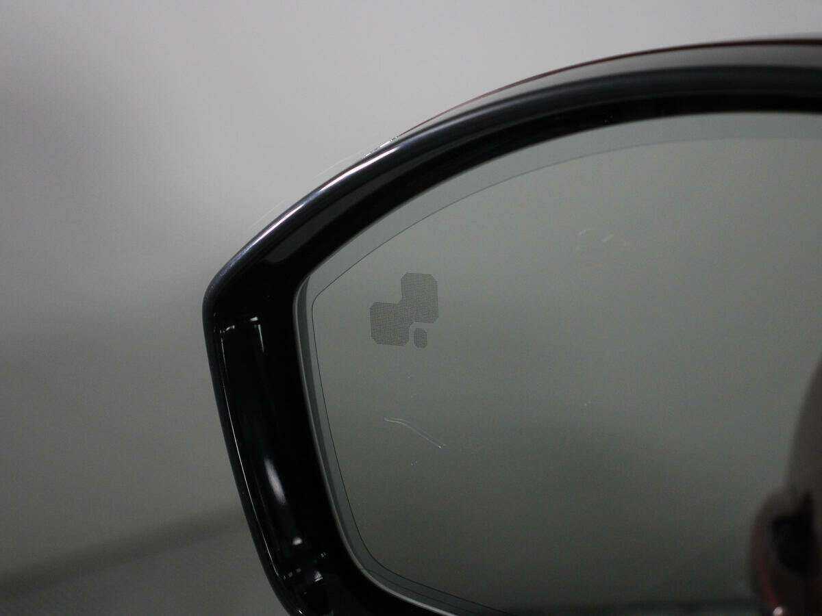 Jaguar F-Pace, 2017 Фото №14