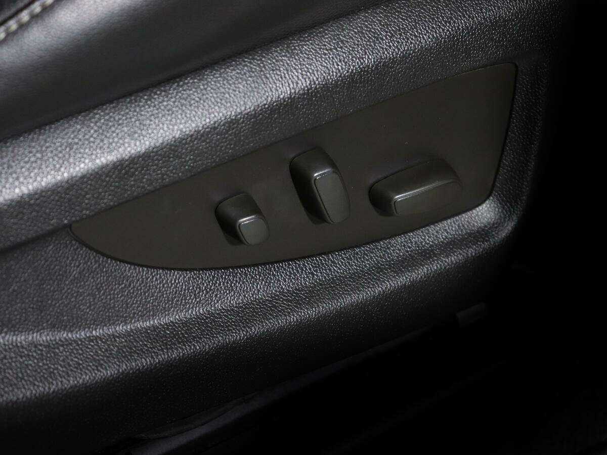 Chevrolet Tahoe, 2016 Фото №18