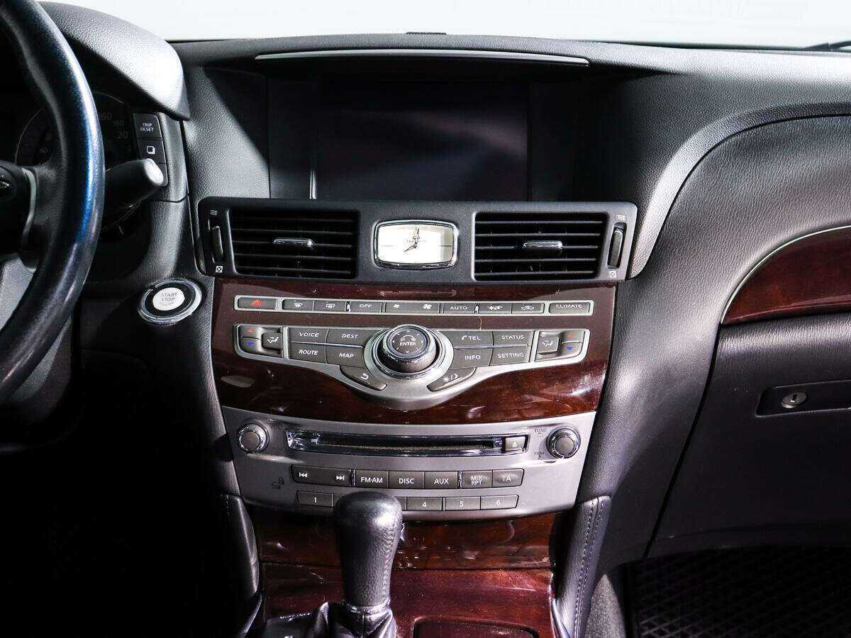 Infiniti Q70, 2014 - 115 637 км. | Фото №8