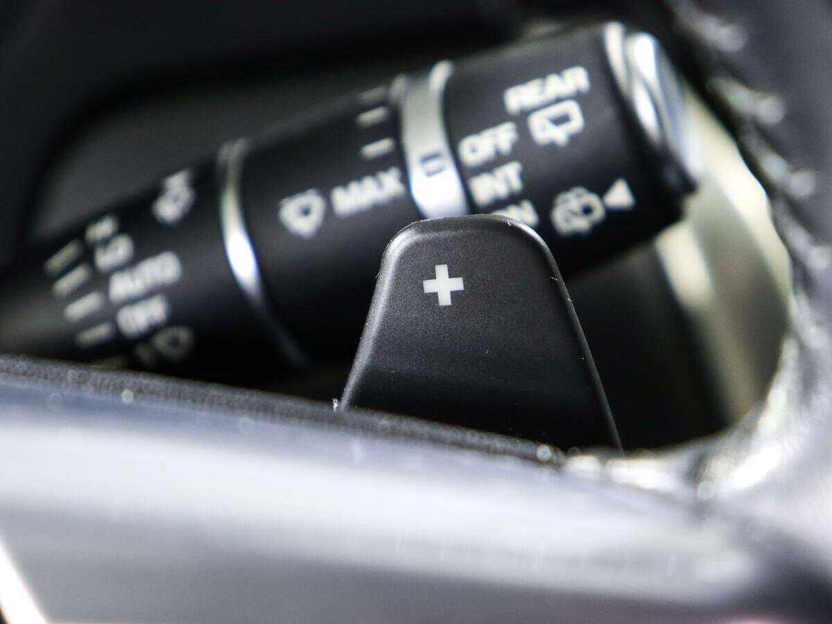 Land Rover Discovery Sport, 2016 Фото №19