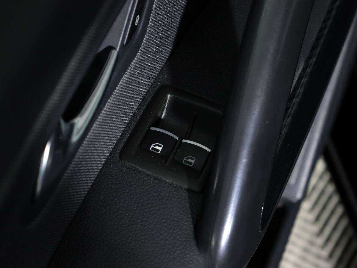 Volkswagen Scirocco, 2011 Фото №16