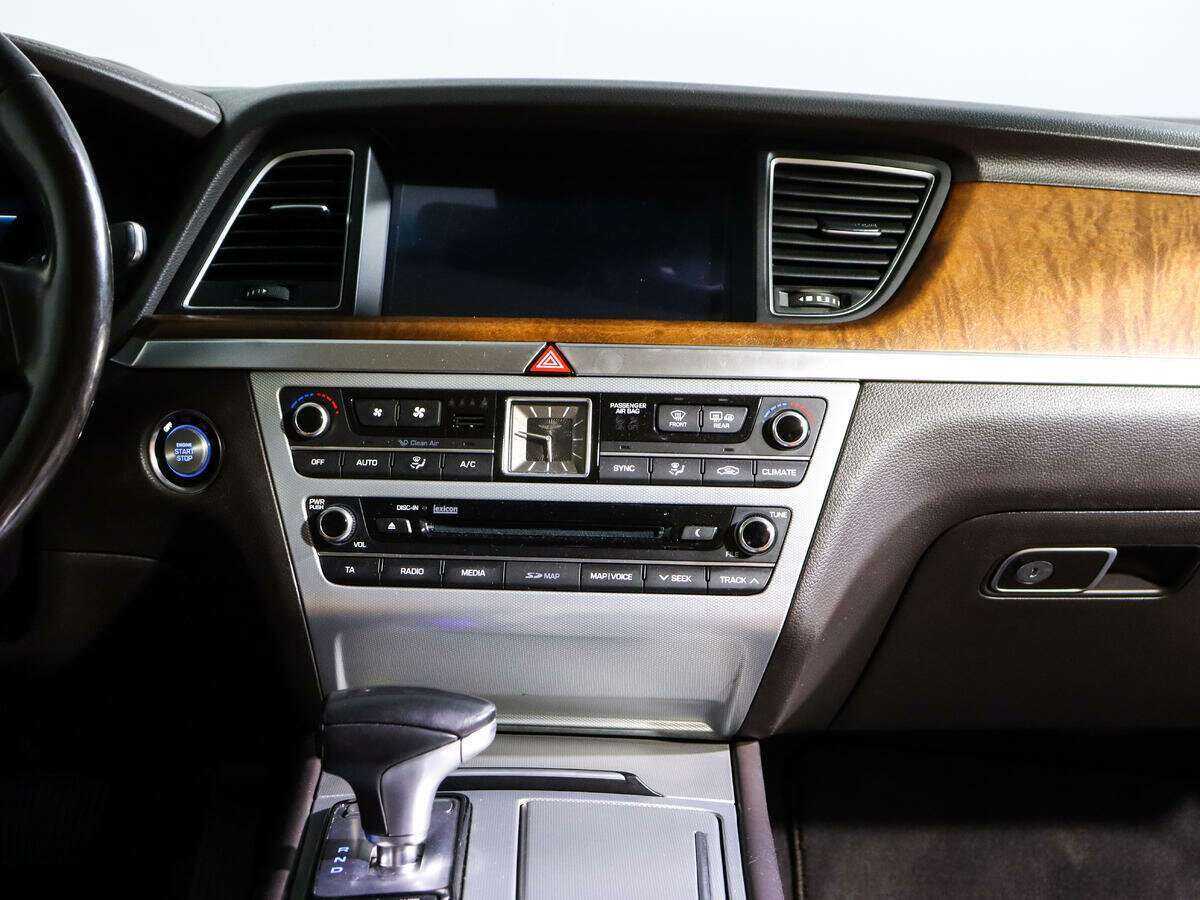 Genesis G80, 2017 Фото №12