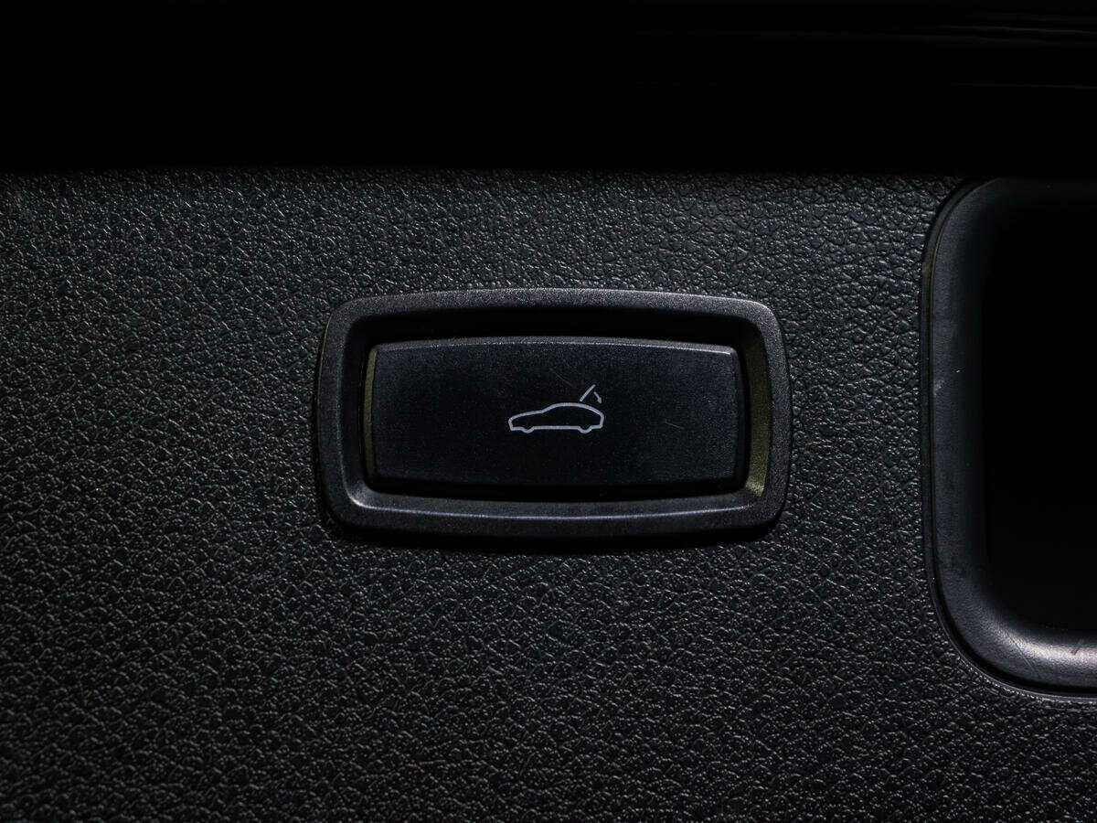 Porsche Macan, 2019 Фото №15