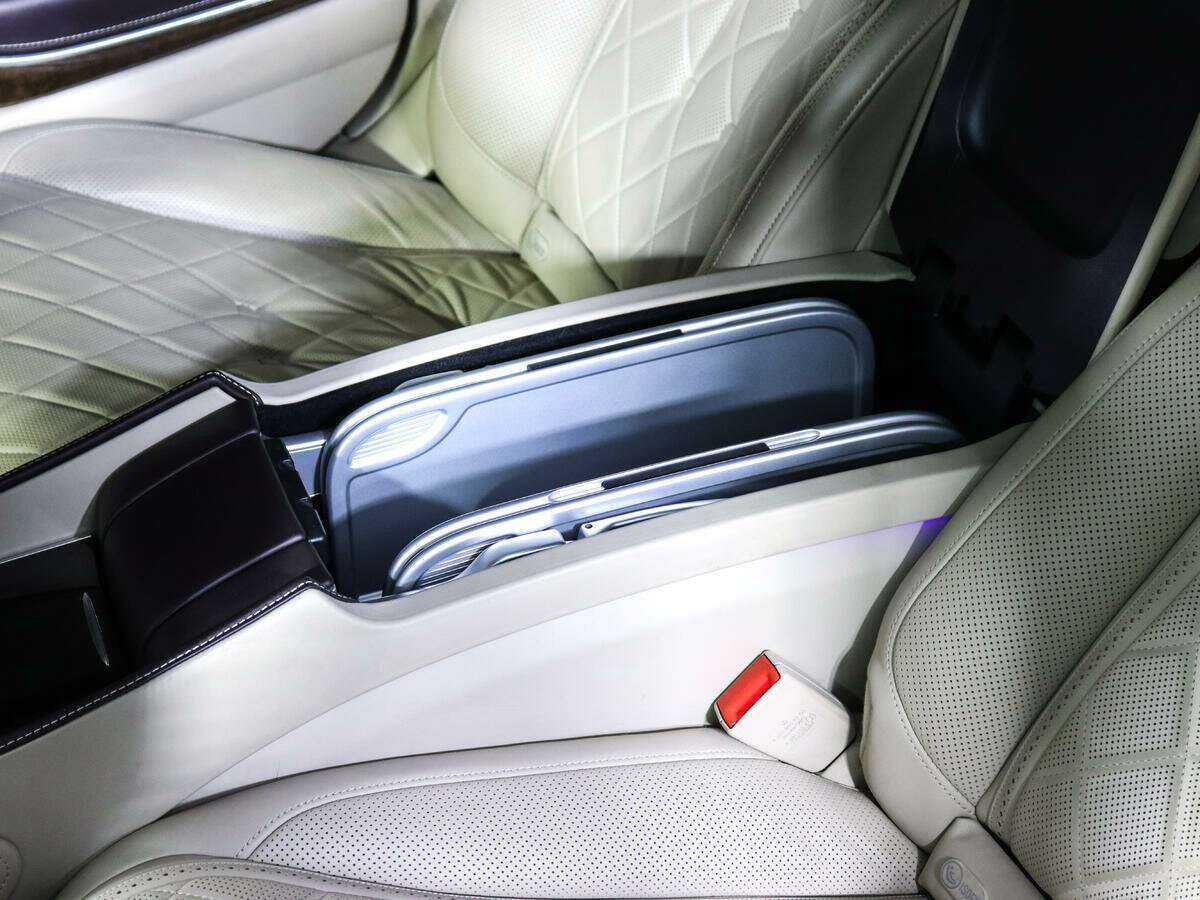 Mercedes-Benz Maybach S-Класс 500, 2016 Фото №29