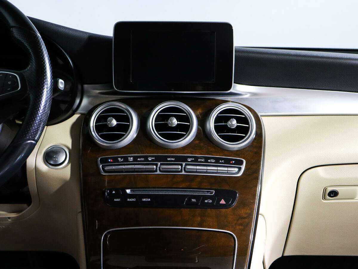 Mercedes-Benz GLC 250, 2015 Фото №13