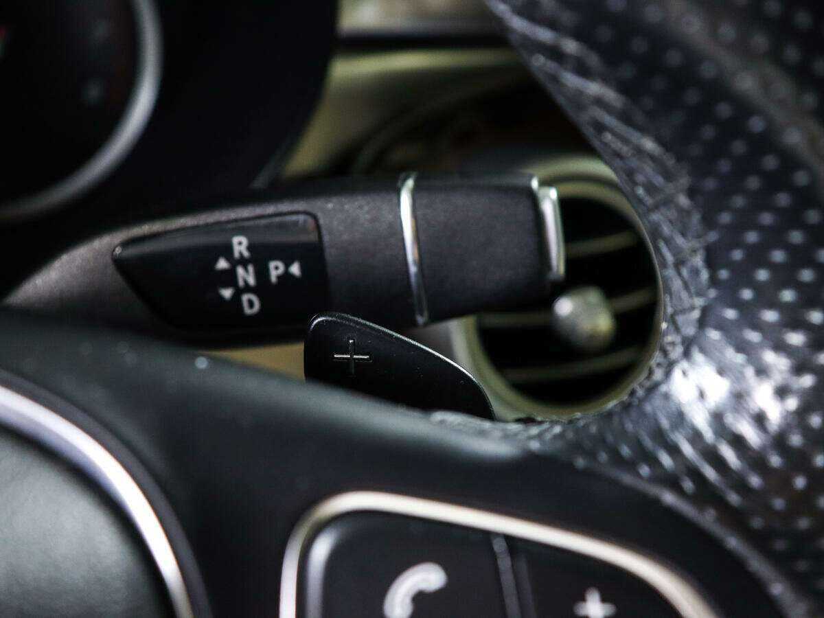 Mercedes-Benz GLC 250, 2015 Фото №21