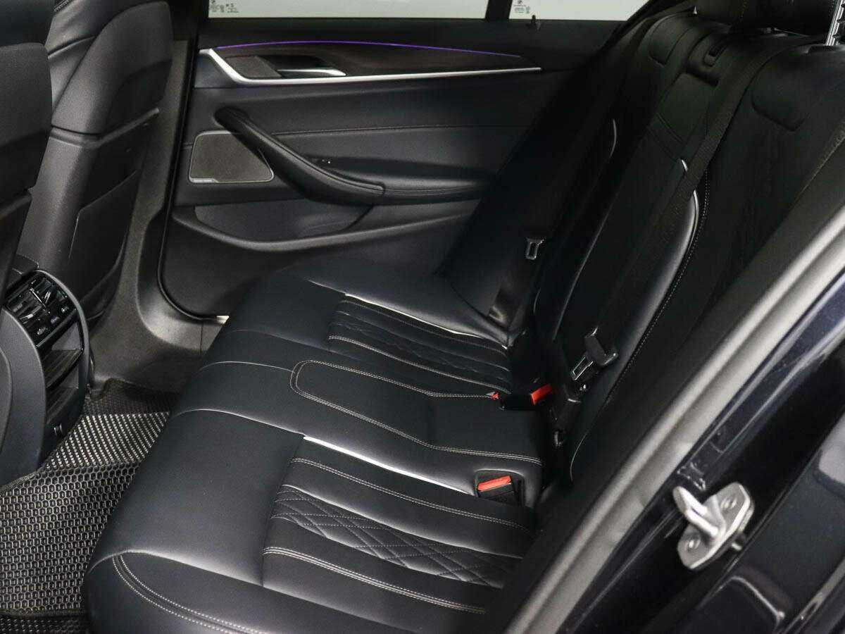 BMW 5 серии 530d xDrive, 2018 - 124 247 км. | Фото №8